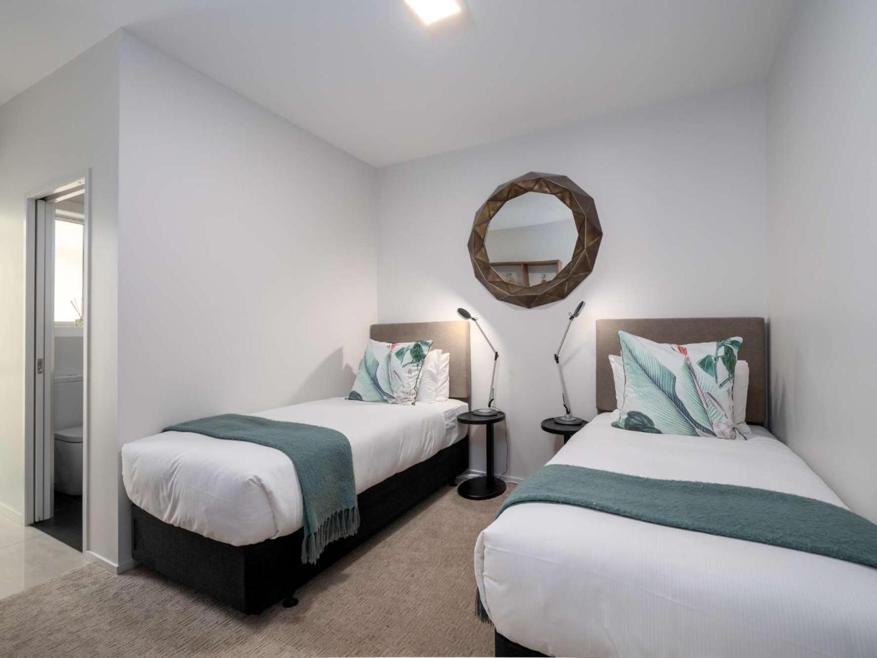 Papillon, A Relax It'S Done Luxury Holiday Home Queenstown Exterior foto